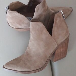 Steve Madden Camryn Taupe Suede Pointed-Ankle Block Heel Booties Size 7M